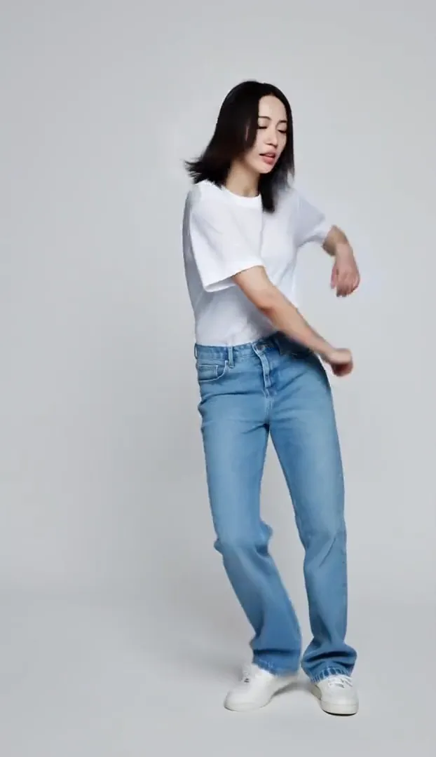 动作模仿：让模特穿着你的衣服跳起来